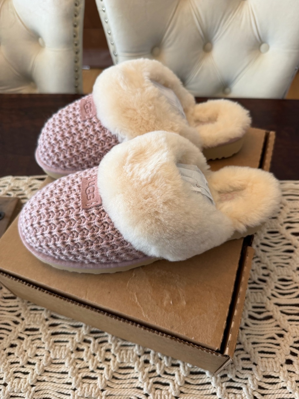 UGG Cozy Knit Shearling Slippers in Pink Crystal - Size 9 - New - Picture 3 of 5